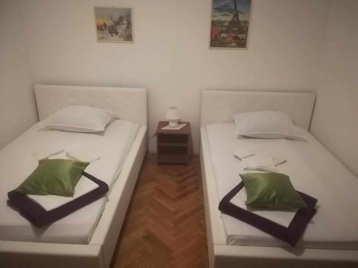 Lara Apartment Šibenik Eksteriør bilde